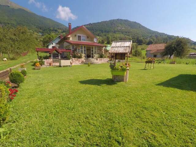 Дома для отпуска Vila Merak Gusinje-34