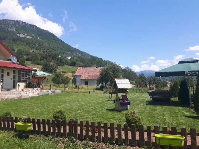 Дома для отпуска Vila Merak Gusinje-39